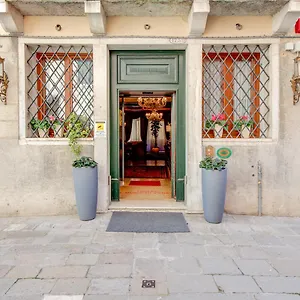 *** Hotel Al Duca Di Italy